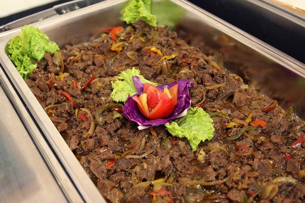 Catering Prasmanan Menu Sapi Lada Hitam Di Bandung