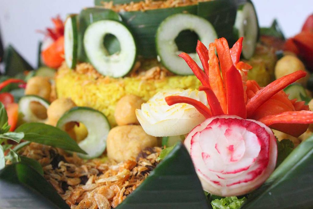 Paket Catering Nasi Tumpeng Spesial Di Bandung