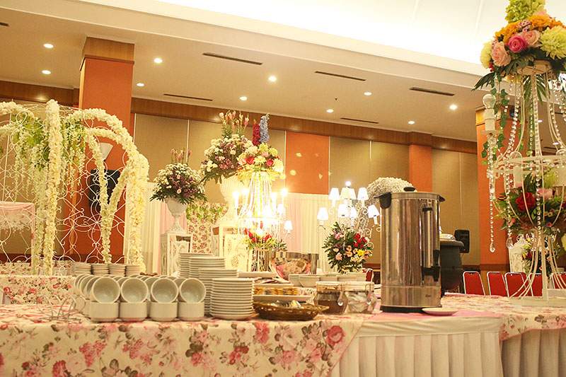 Breakfast Wedding