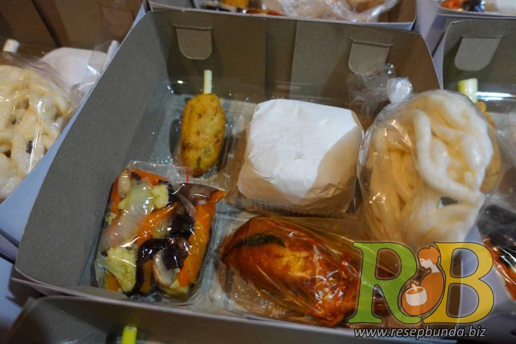 Nasi Box Paket Cermat 7