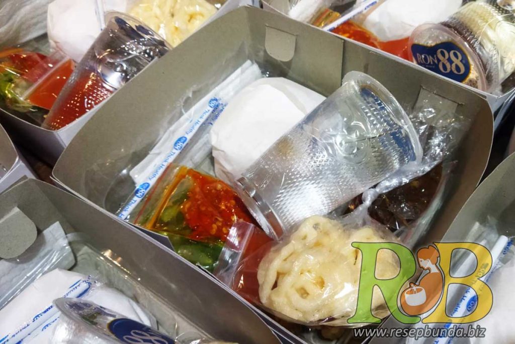 Nasi Box Paket Spesial 1