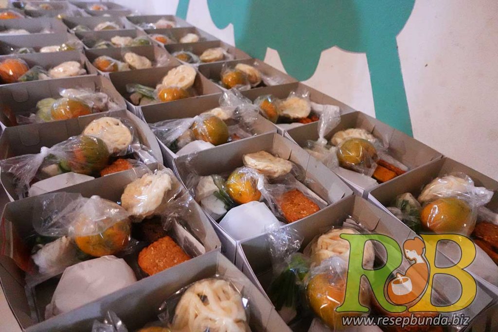 Nasi Box Paket Komplet 3