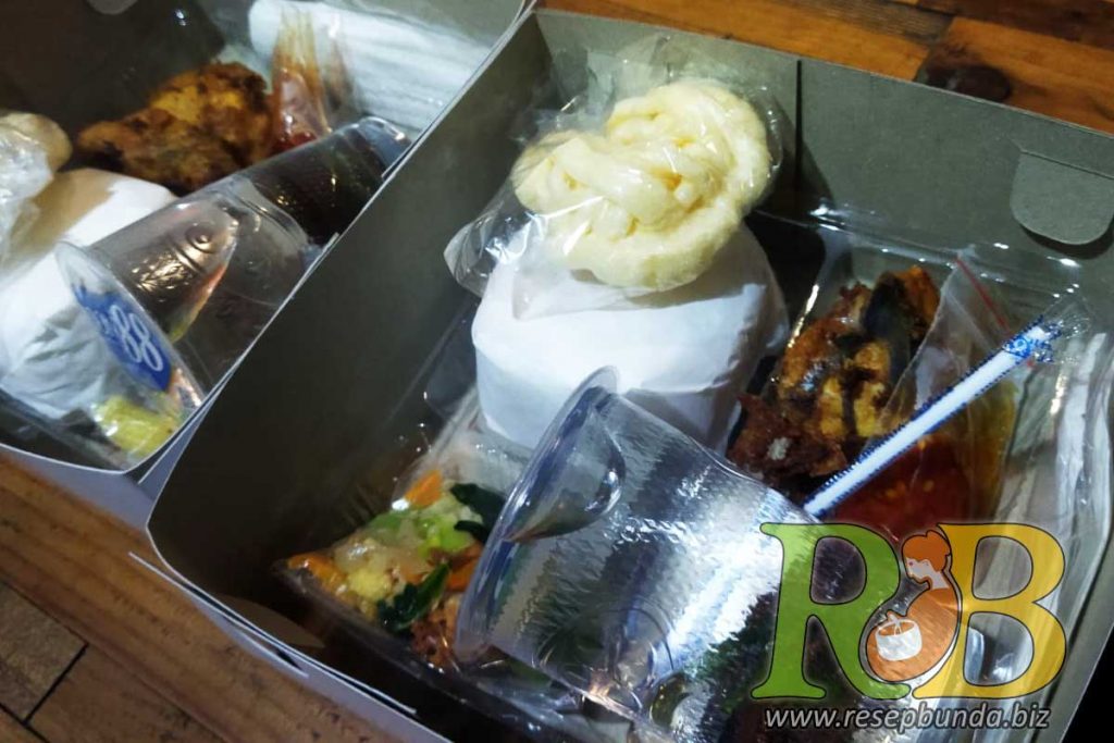 Nasi Box Paket Spesial 3