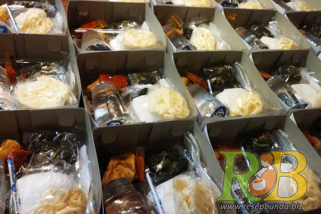 Nasi Box Paket Spesial 4