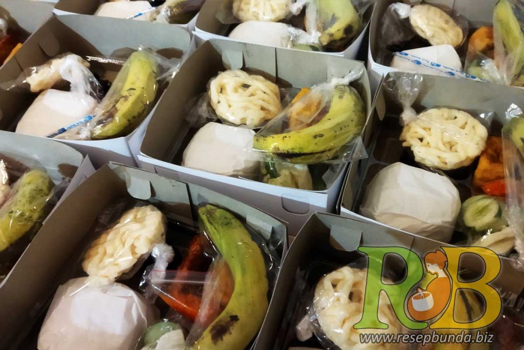 Nasi Box Paket Komplet 3
