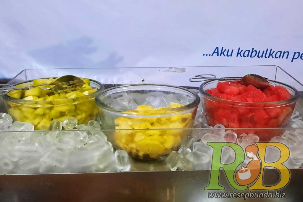 Buah Potong (Dessert)